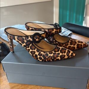NWOT leopard Mule